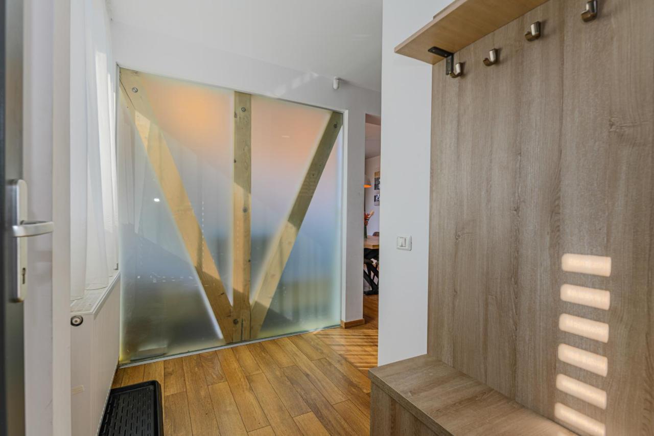Sun Villas Accommodation Brasov Bagian luar foto
