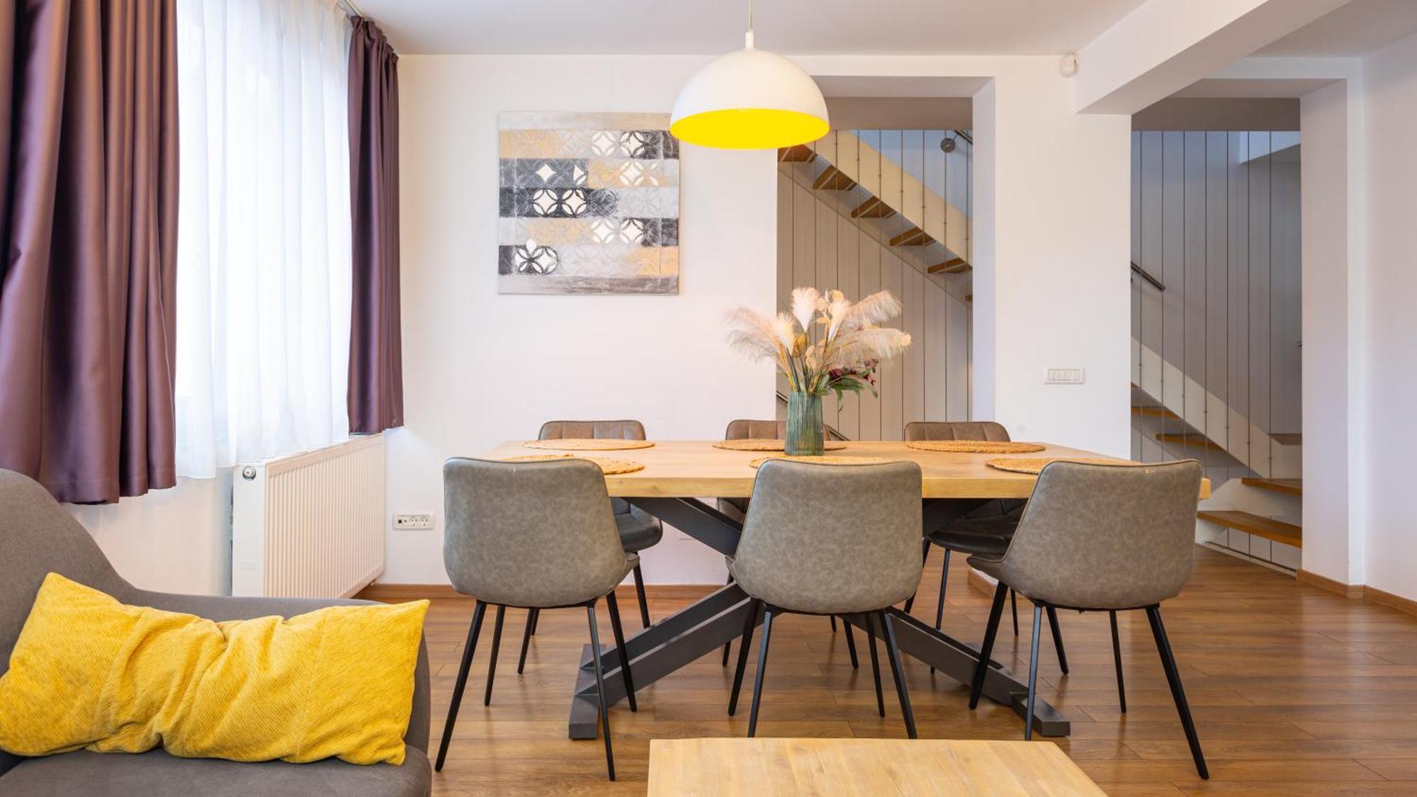 Sun Villas Accommodation Brasov Bagian luar foto