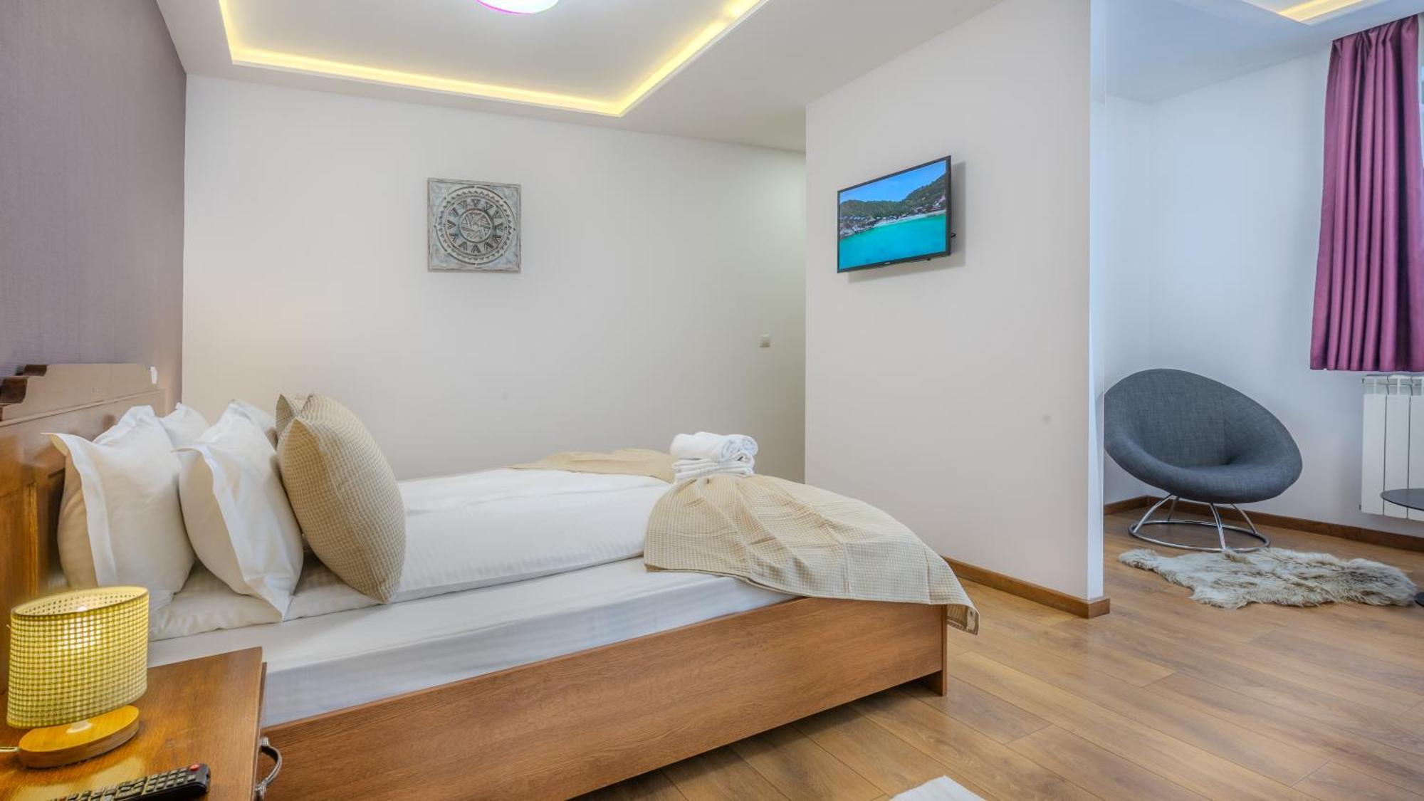 Sun Villas Accommodation Brasov Bagian luar foto