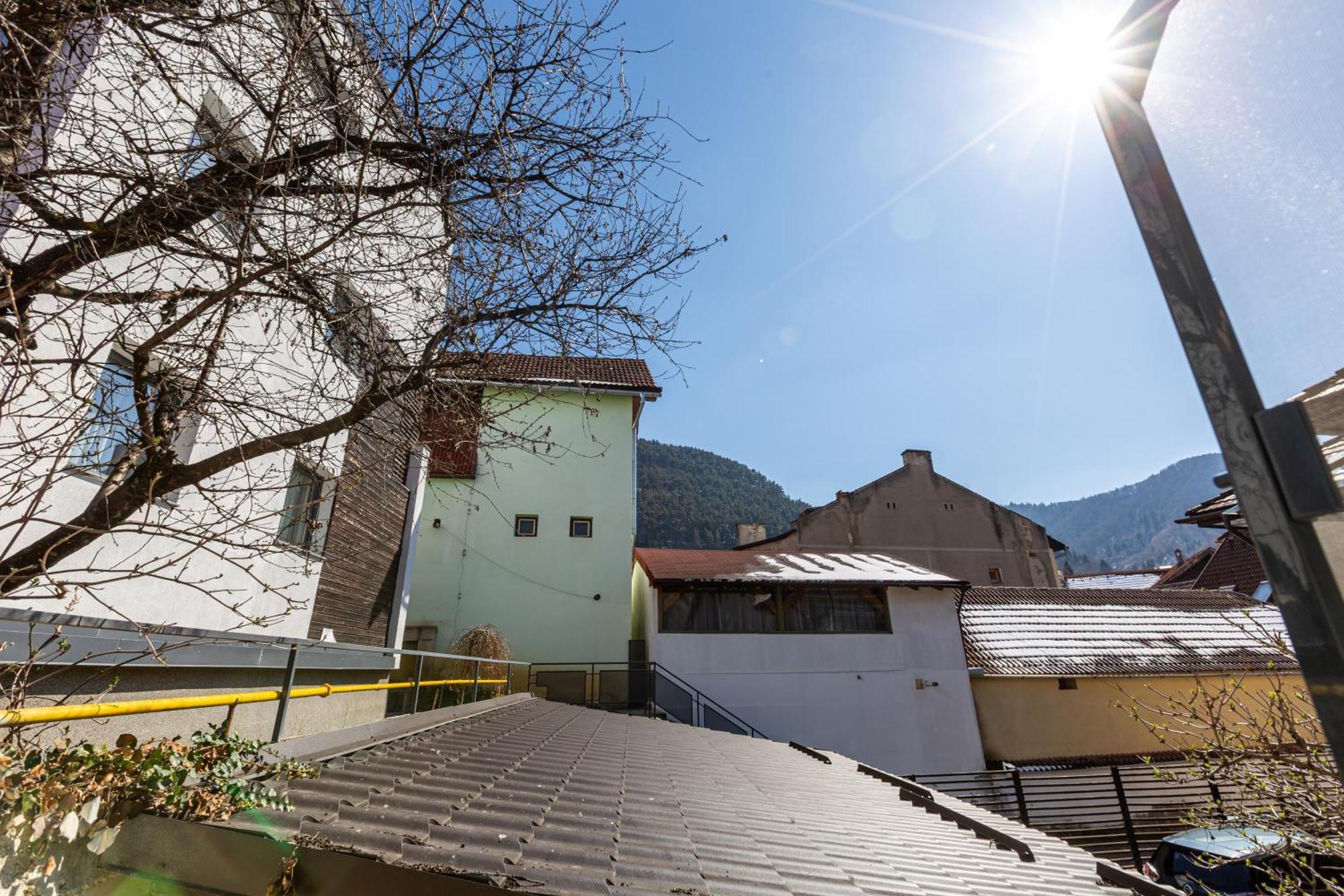 Sun Villas Accommodation Brasov Bagian luar foto